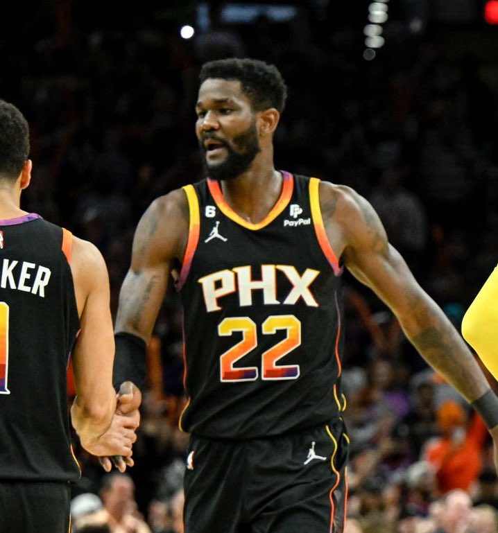 TheDunkCentral's tweet photo. Deandre Ayton feels like the whole world is ‘hating’ on him 

“No matter you put it, I feel like I have no fans out there and I can feel it because the whole world is saying it. My goal is over the summer is to change the narrative.” 

(Via Arizona Republic) https://t.co/RAezKbmSFz