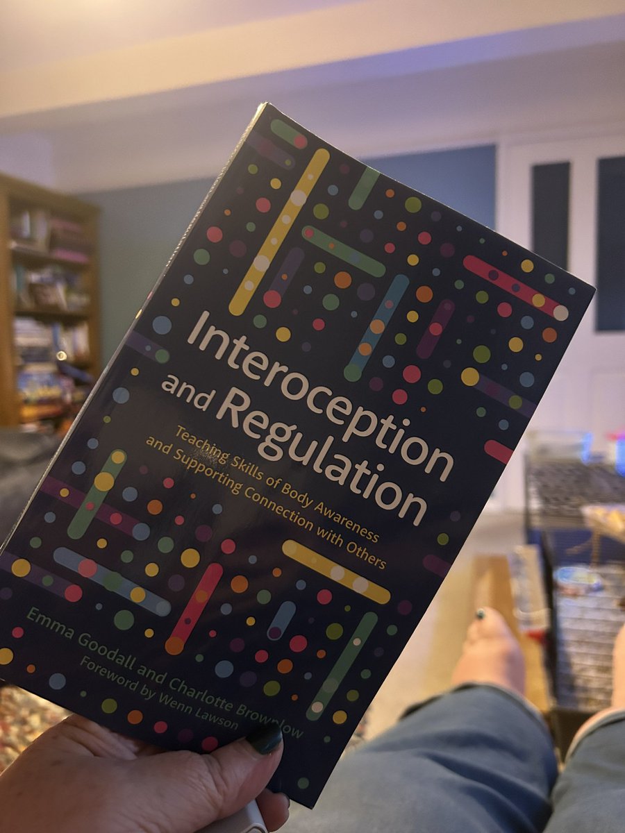 Can’t believe I’m reading this for the first time! Section on practical strategies to manage emotions would have been invaluable working in WFMH. Mixed in with #VdTMoCA treatment principles and an understanding of concept formation! Boom!!! Research project anyone!?