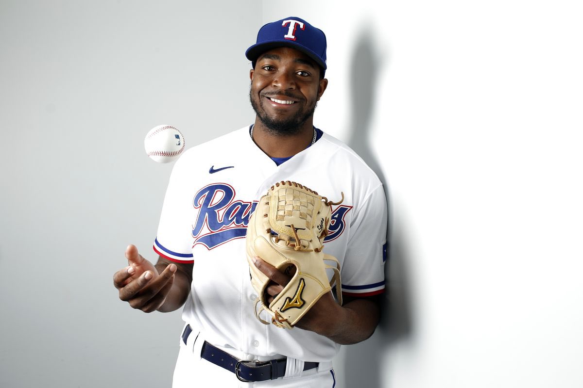 MuseRangers's tweet photo. Alex Speas in his Major League debut: 

— 1.2 IP
— 0 Hits Allowed 
— 3 Ks 0 BB
— 19 Pitches (11 Strikes)

Struck out 3 Allstars, unbelievable debut for someone who undoubtedly deserves it
#StraightUpTX https://t.co/dlCVC6pEFS