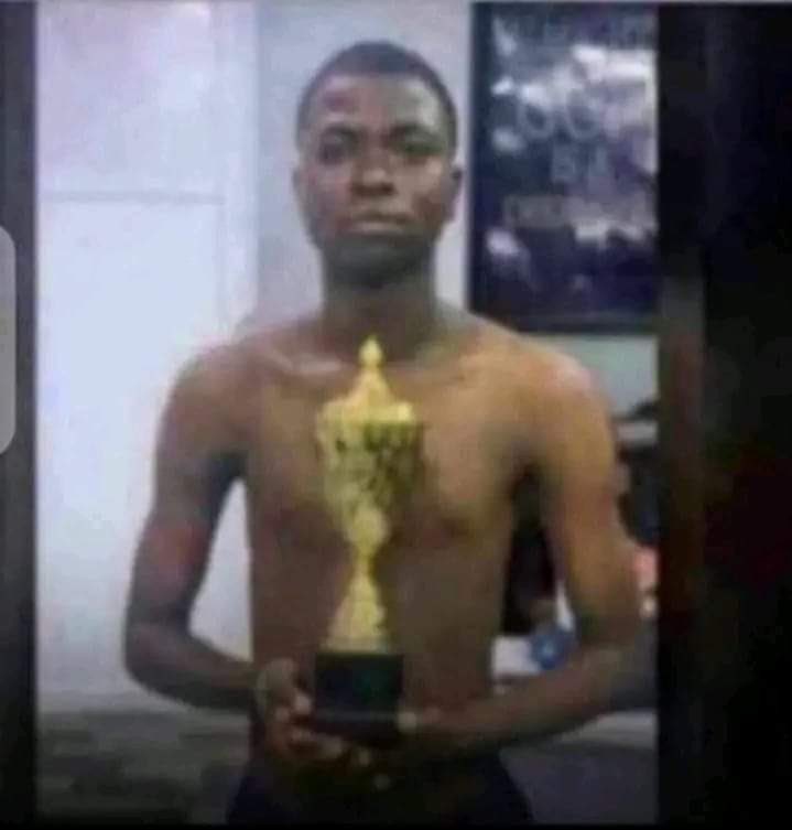 _MemeDoctor's tweet image. Best in rushing to Twitter when My WhatsApp is down