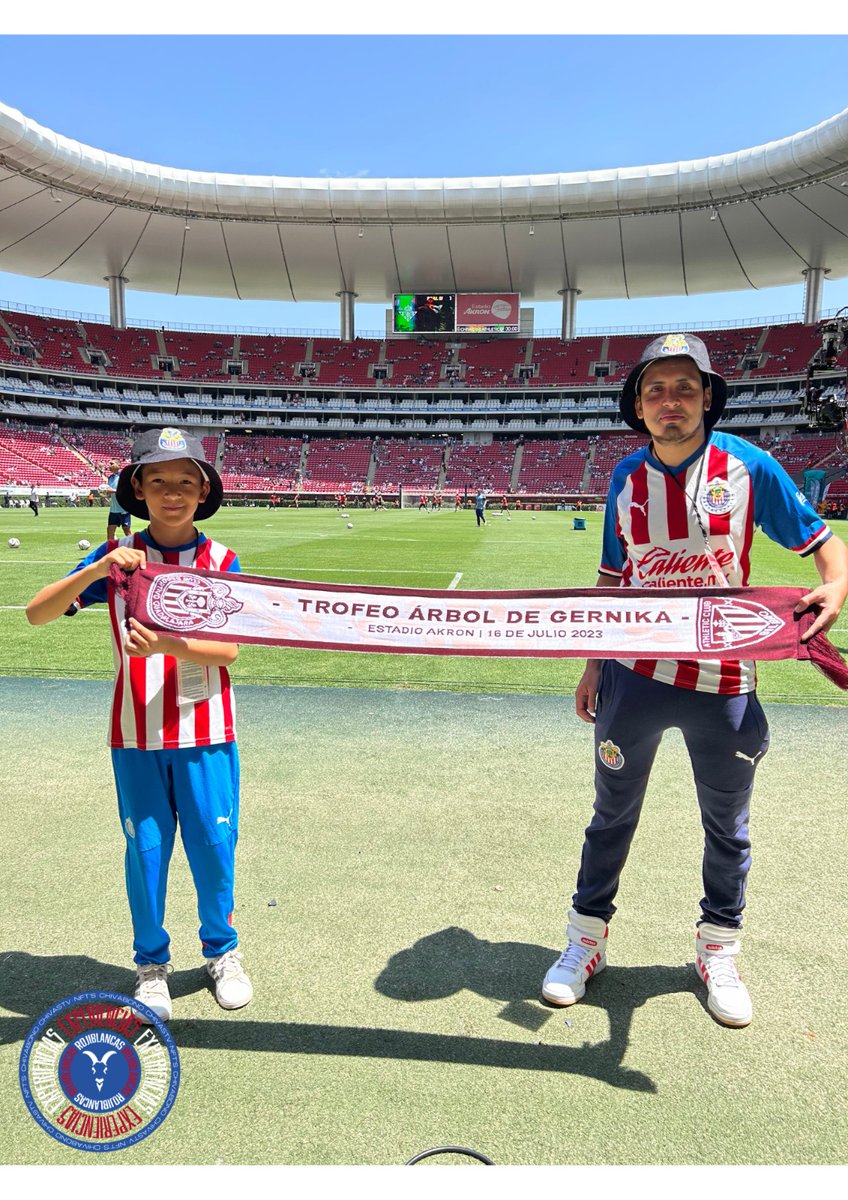 Treeqck's tweet image. Fue un buen fin de semana en familia , Gracias a @Chivas y al @soportechivas por esta #ExperienciaRojiblanca