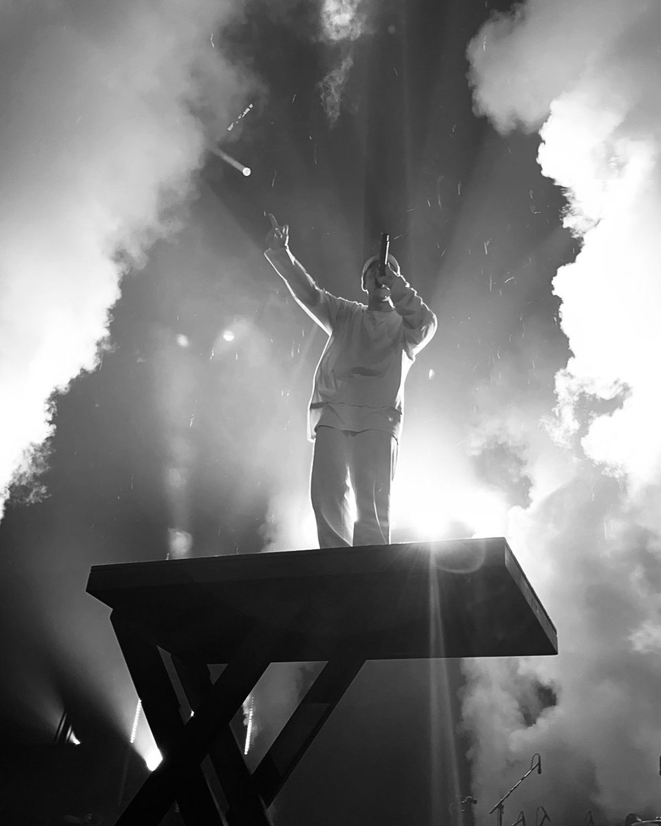 What a therapeutic night this was, thank you <a href="/nfrealmusic/">NF</a> for giving us your all 🫶🏼

#HOPEtour