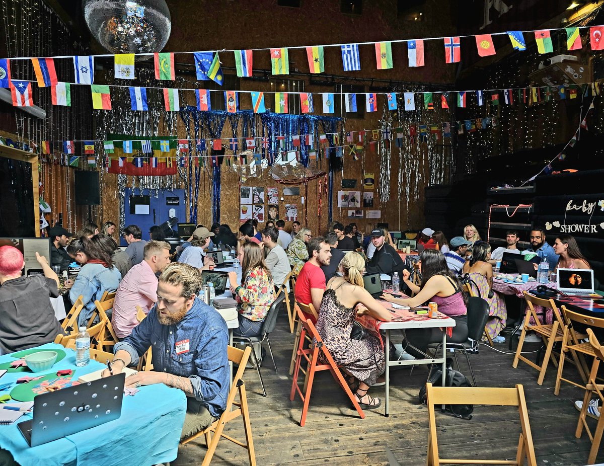 Shannon Vaughan tweet media