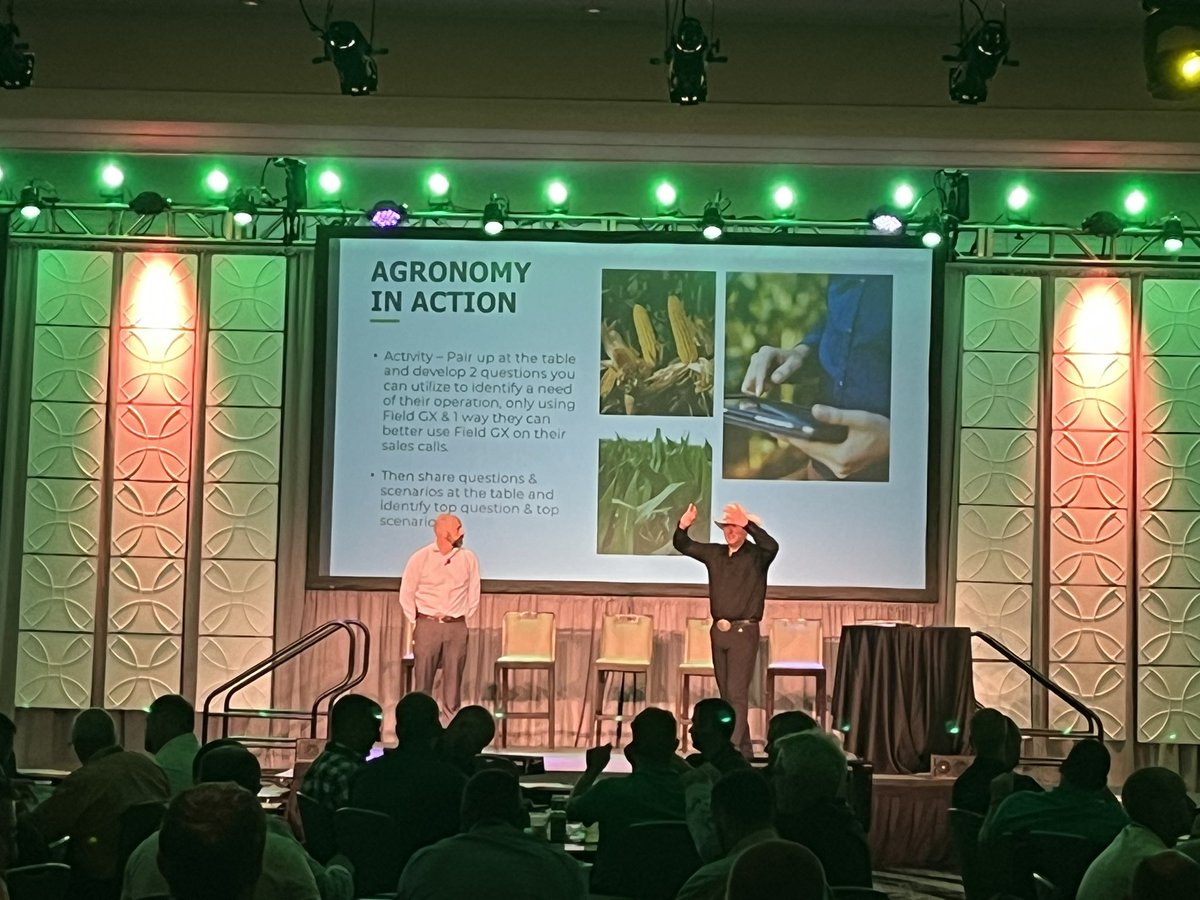 agold_steve's tweet photo. Great things happening at both @LGSeeds & @AgriGold this week. Excellent teams, outstanding products & amazing service. #AgriGold #LG #AgReliant https://t.co/FYZcSMsTk6