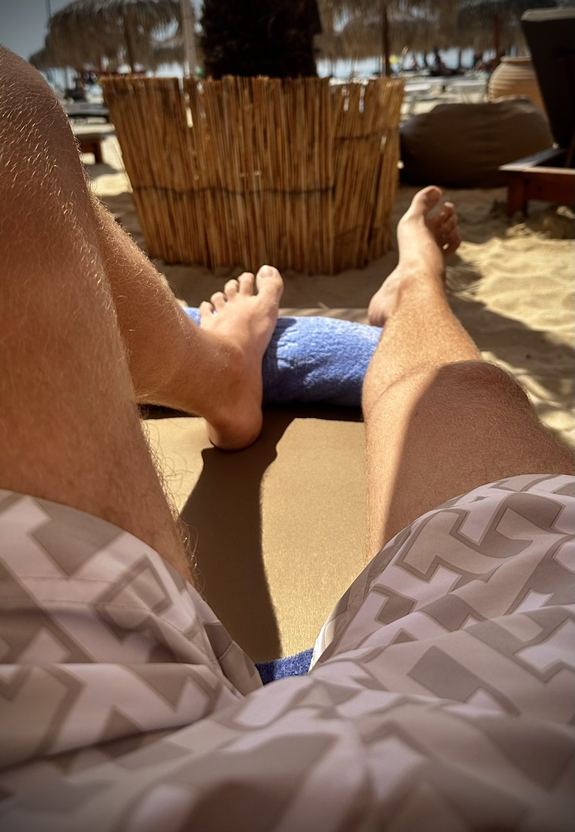 FeetMasterOF's tweet photo. Feeling amazing when my cashfags are paying for my vacations.. DM me if you would spoil my feet 😌 

#findom #feetworship #feetfethish #cashpig #malefeet #malefootfetish #manfeet #hairylegs #feetpics #feetpicsforsales #cashmaster #master #freeof https://t.co/3bnMgWSI9c