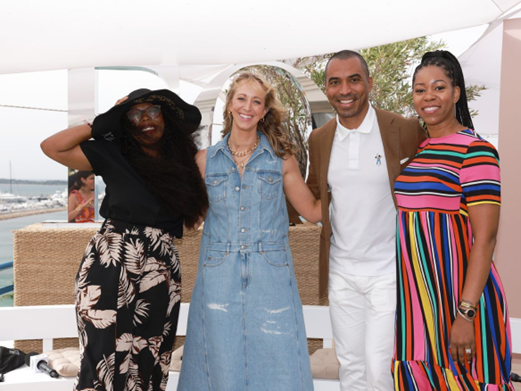 colossus_ssp's tweet photo. Last month, our CEO Lashawnda Goffin visited #CannesLions2023 and joined a panel entitled “#DEI &amp; Dollars” moderated by @MomOfAllCapes of @femalequotient and featuring @chrisdewhite of @UltaBeauty and Alejandro Clabiorne of @MediahubWW.

Watch the panel:
https://t.co/TNF4erMz2S https://t.co/wopS0470wJ