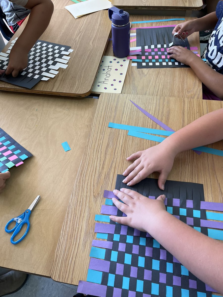 MsWozneysClass's tweet photo. Continuing to Weave in learning with Indigenous Principles in summer school!  Thank you for the rich lesson today on Spiders teach us the art of weaving! @sherylhagen8 @LangleySchools https://t.co/k870HafJlq