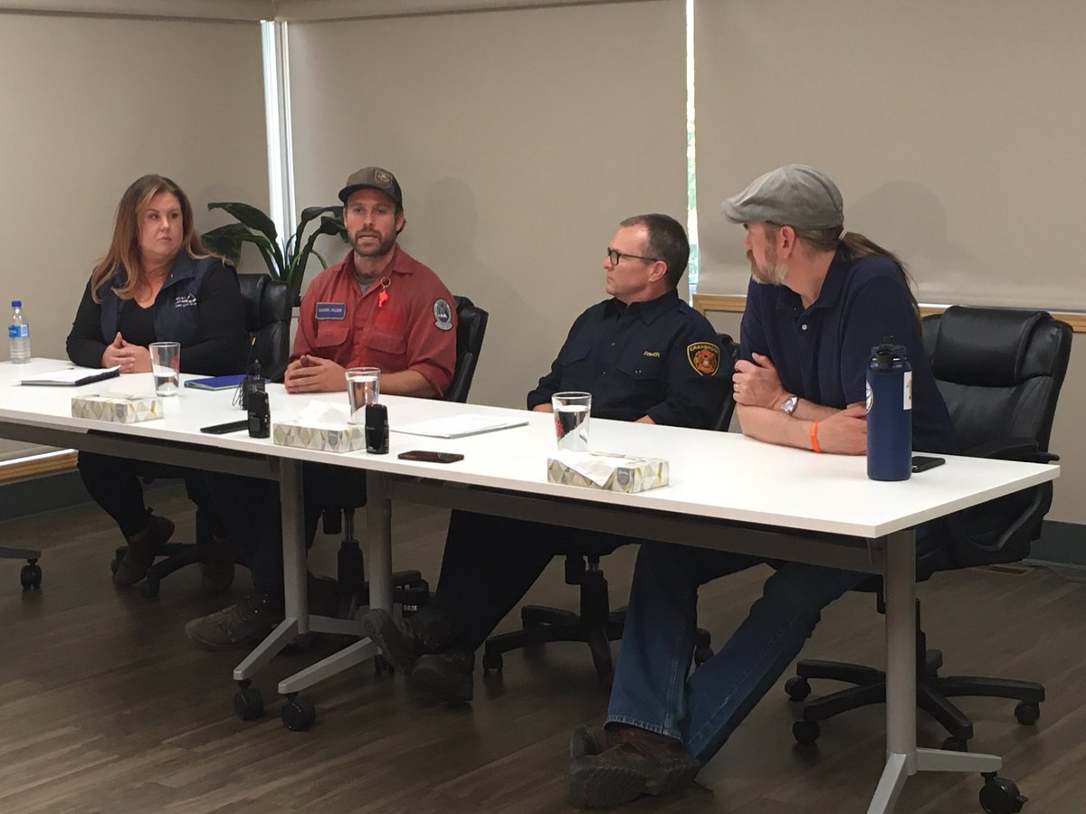 tcrawls's tweet image. A very emotional presser with Aqam Nasukin Joe Pierre Jr and local fire officials. 
Confirmation that 7 dwelling units have been lost to wildfire. 
95 Aqam residents accessing Emergency Social Services. 
Fire officials also laid out wildfire timeline &amp;amp; response.
Story TK