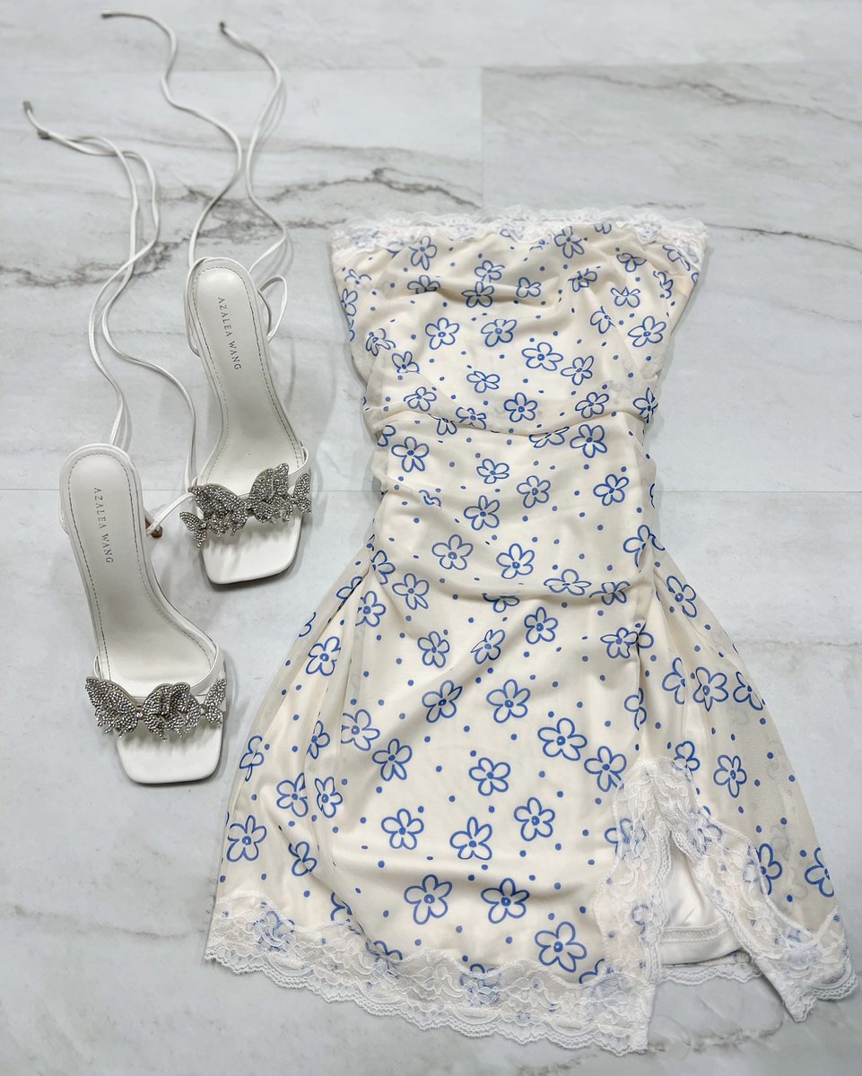 CleocentricLA's tweet photo. Summertime fit unlocked 🦋🌸 https://t.co/gbNTxCufob