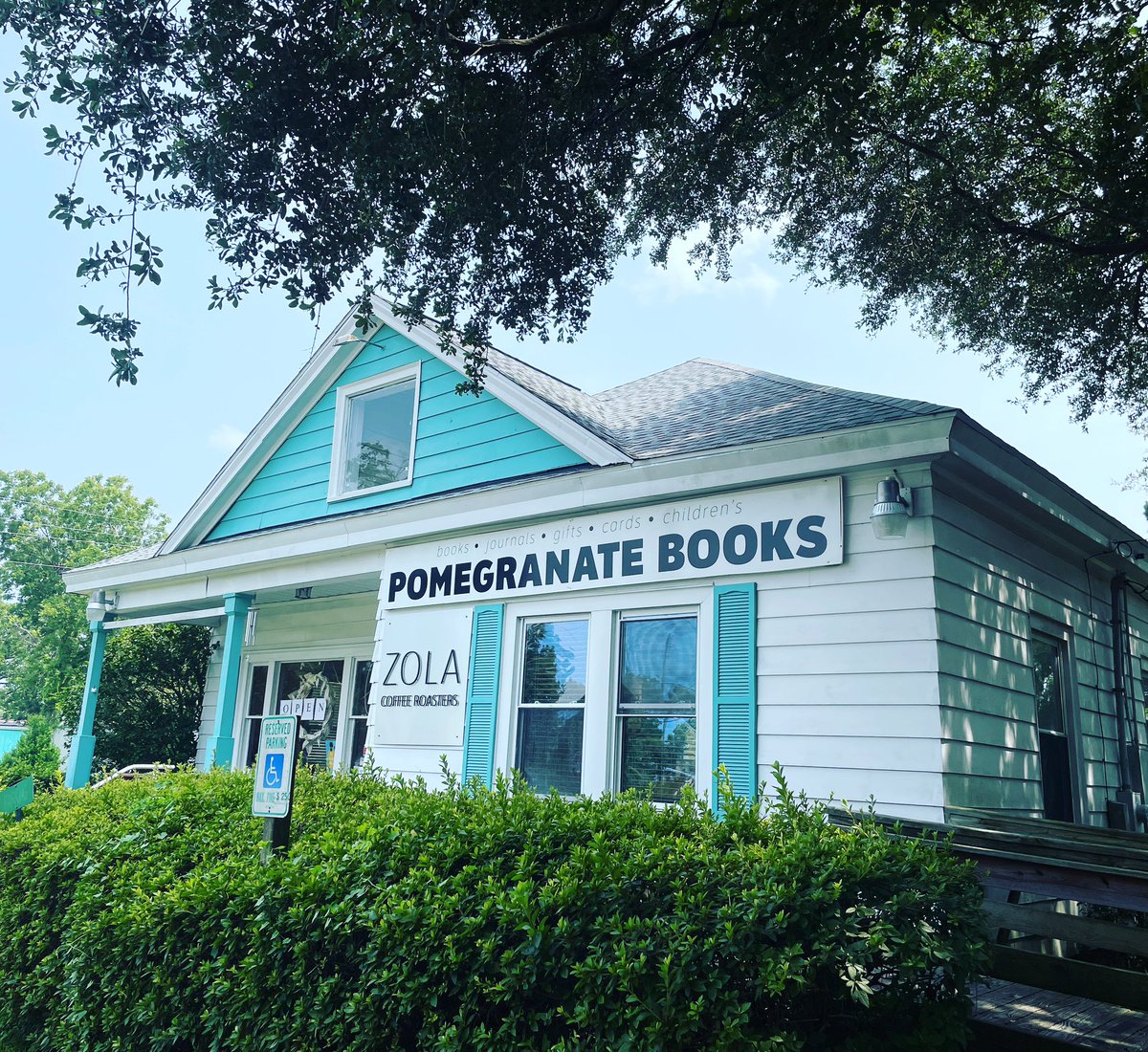 steve capone, jr. (he/they) | author tweet media