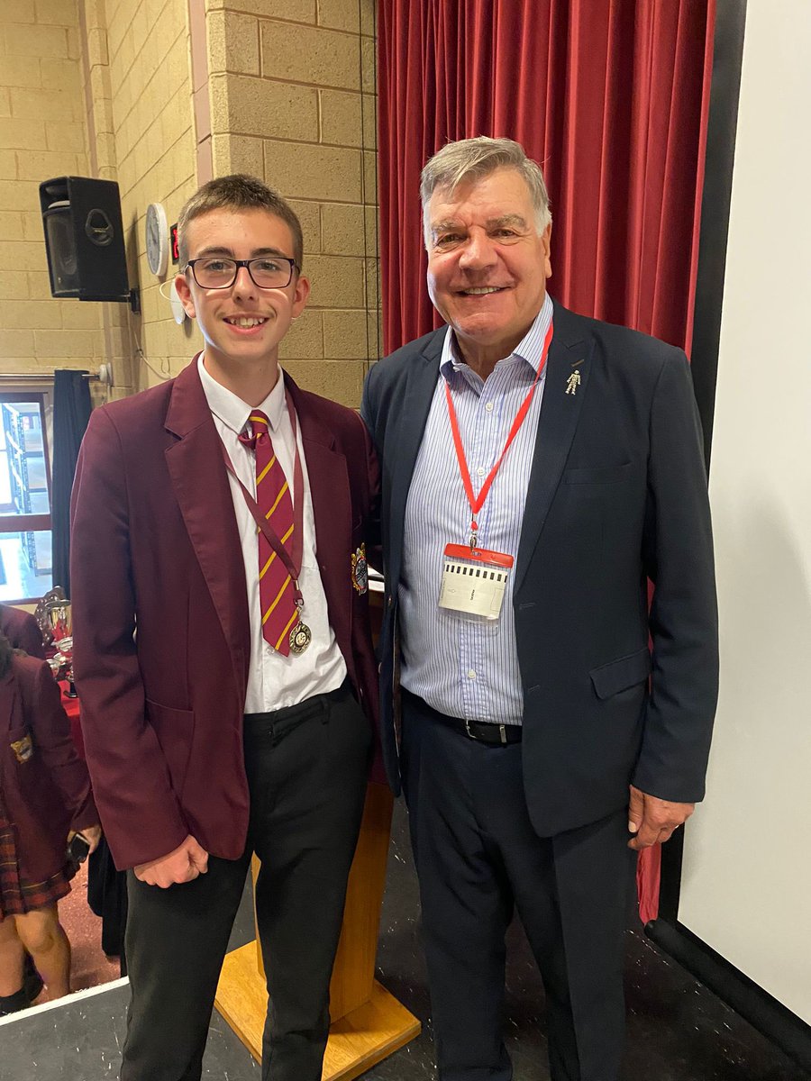 Very proud that Ed was awarded <a href="/woodheyhigh/">Woodhey High School 💛 🌈</a> Athlete of the Year 22/23 today🏅🏃‍♂️👏 So cool for them to meet Big Sam too!