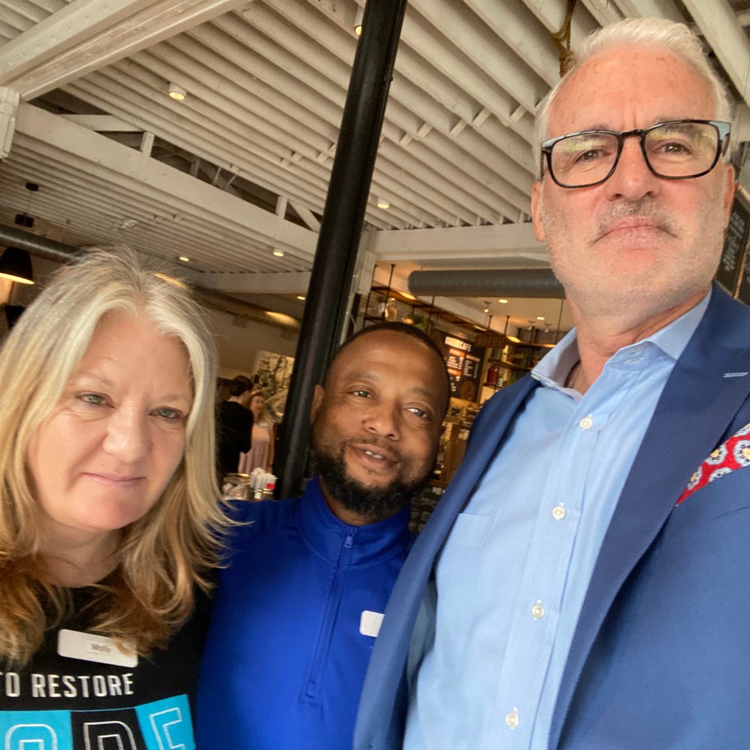 DohertyMatt's tweet photo. The REBOUND Podcast LIVE event with special guest @JayBilas on August 24 from 4-6 pm is being held at one of my favorite spots in Charlotte; @CommMattCafe. I met up with Molly and James at Community Matters last week. They truly inspire me!
.
.
#communitymatterscafe #REBOUND https://t.co/JTTB4dILCi