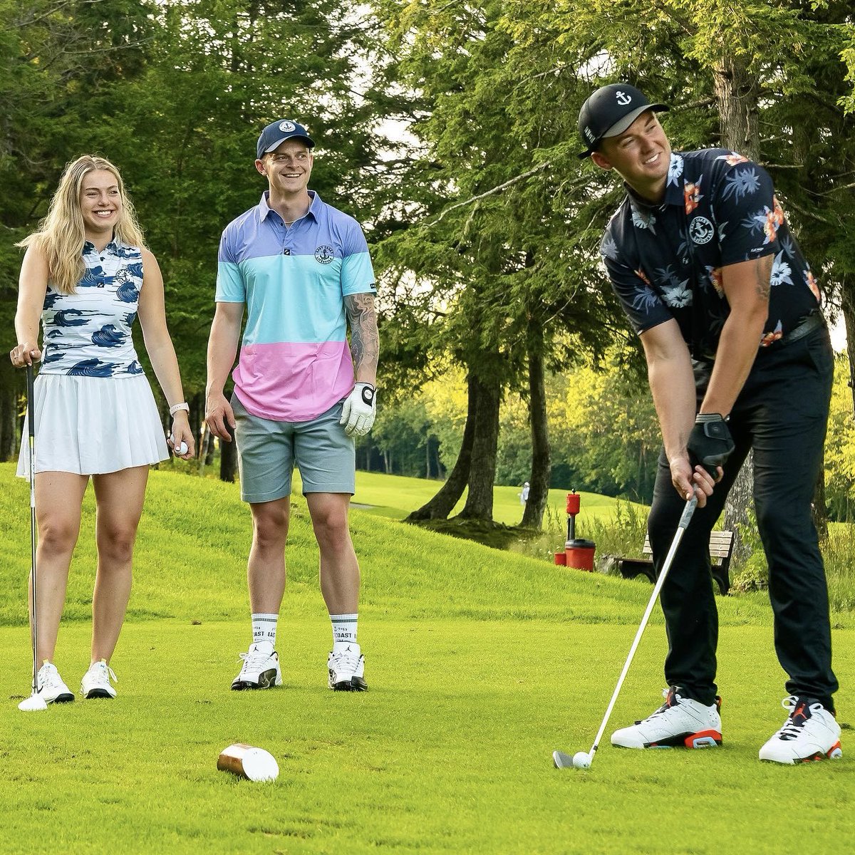 Our limited edition golf collection is now available online! ⛳️ Polos, hats &amp; golf accessories. RETWEET to win a polo of your choice! 🚨 eastcoastlifestyle.com/collections/go… 

Shop the 5 new styles available from the link above before they’re sold out! Made with high quality, lightweight and