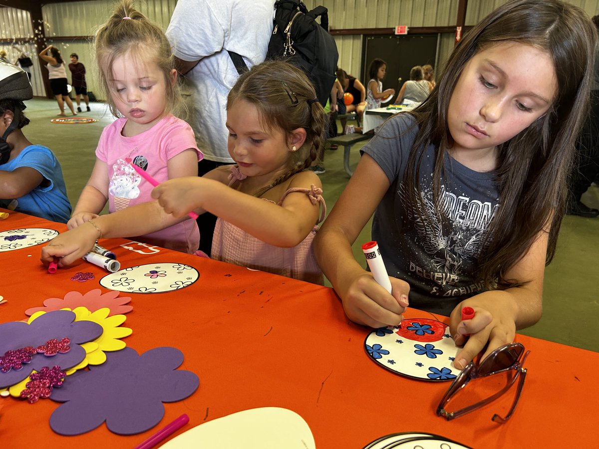 Kid’s Day Mobile PAL w/⁦<a href="/FCSOPAL/">Flagler Sheriffs PAL</a>⁩ ⁦<a href="/FlaglerSheriff/">Flagler County Sheriff’s Office</a>⁩ and PC Home Depot!🎾⚽️🛝🏓⁦<a href="/avillan2915/">Anthony Villanueva</a>⁩ ⁦<a href="/RickGTHD/">RickGTHD</a>⁩ ⁦<a href="/lindap6635/">linda perez</a>⁩ ⁦<a href="/HomeDepot/">The Home Depot</a>⁩ ⁦<a href="/tereseistweetin/">Terese Kelley</a>⁩ ⁦<a href="/Jibby40/">Nick O'Jibway</a>⁩ ⁦<a href="/ldm65/">Lisa McMurtrey</a>⁩ ⁦<a href="/HDRessie_8531/">Therese</a>⁩ 🍡🍿🍦🌮🍧🍕
