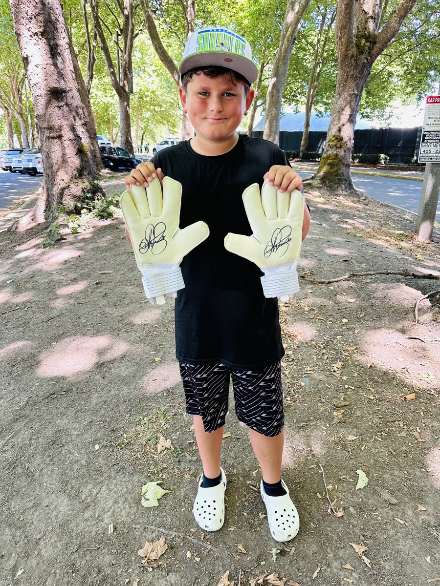 EverAtX's tweet photo. Thanks to @WestCoastGK and @Stefan24Frei for the event today!  Special shout out to @shawnnorris! https://t.co/Z7HtJKb7tk