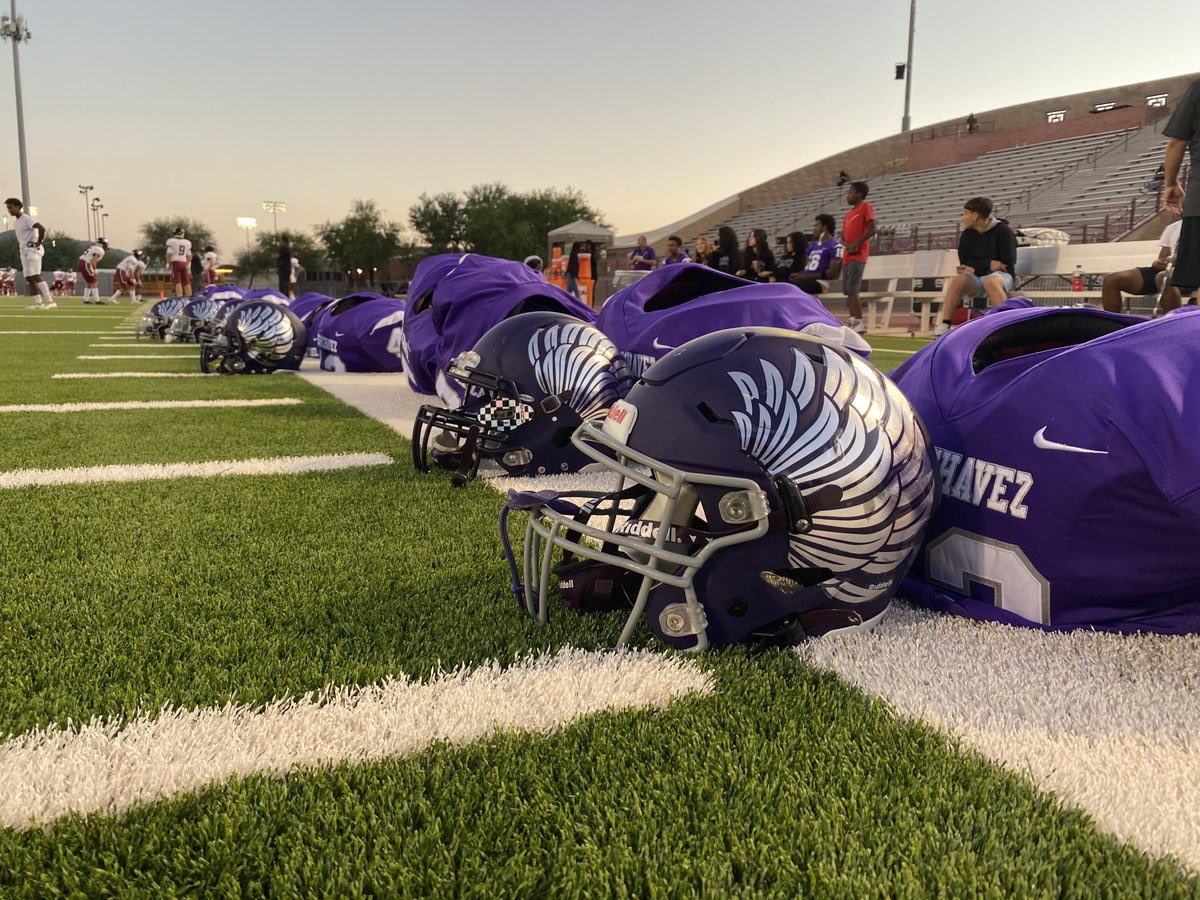 BCJagsFootball's tweet image. Our thoughts and prayers go out to the family of Christoper and the entire @FootballCesar organization.