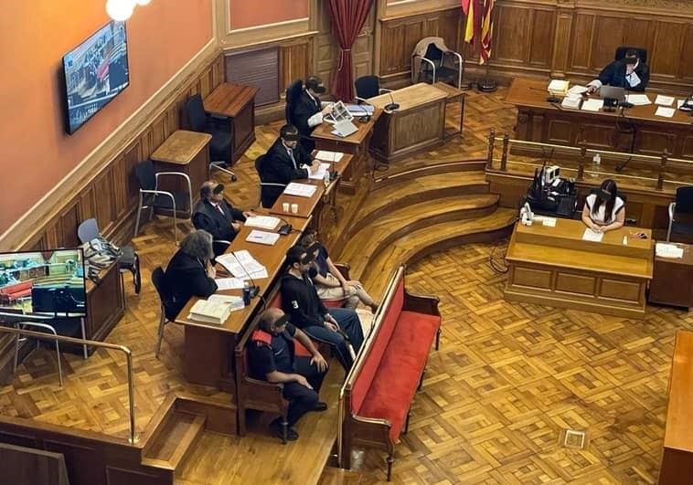 BNTIFFON's tweet photo. A propósito del Triple Crimen del distrito de Ciutat Vella de Barcelona: un análisis psicocriminológico del Dr. Tiffon no prosperado.
https://t.co/q1LfkH0Dae
#PsicologiaForense #PsicologiaCriminal #Forense #Tiffon #BernatTiffon #Abogado #TribunalJurado #Abogados #TripleCrimen https://t.co/DFQpxKZrKX