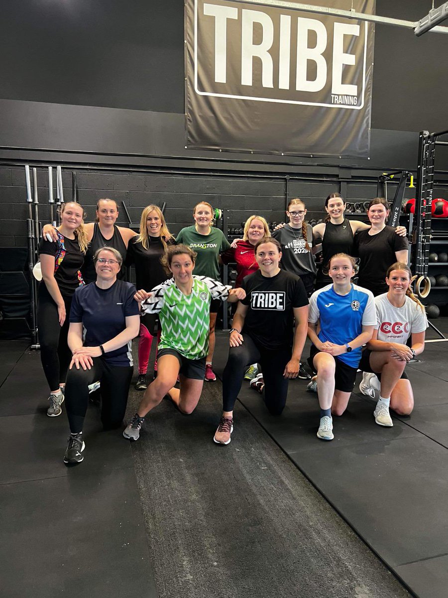 HbwLadies's tweet photo. Another good Tribe session tonight as part of our pre-season ritual💪💙🤍 https://t.co/vDMAtTWDAD