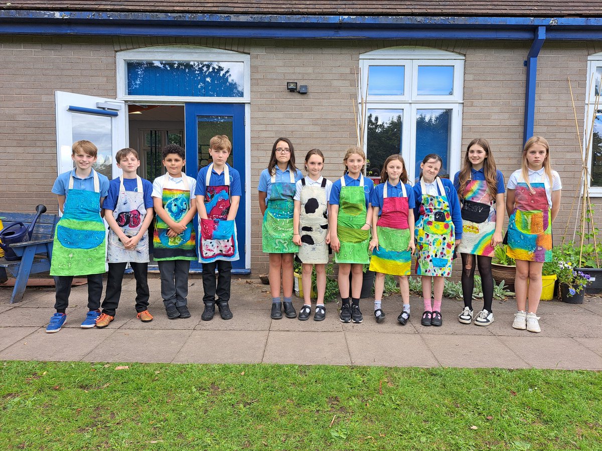 CorvedaleSchool's tweet photo. Our Y6 final DT project completed. Aprons with a batik design. https://t.co/EvPB3g9X1J