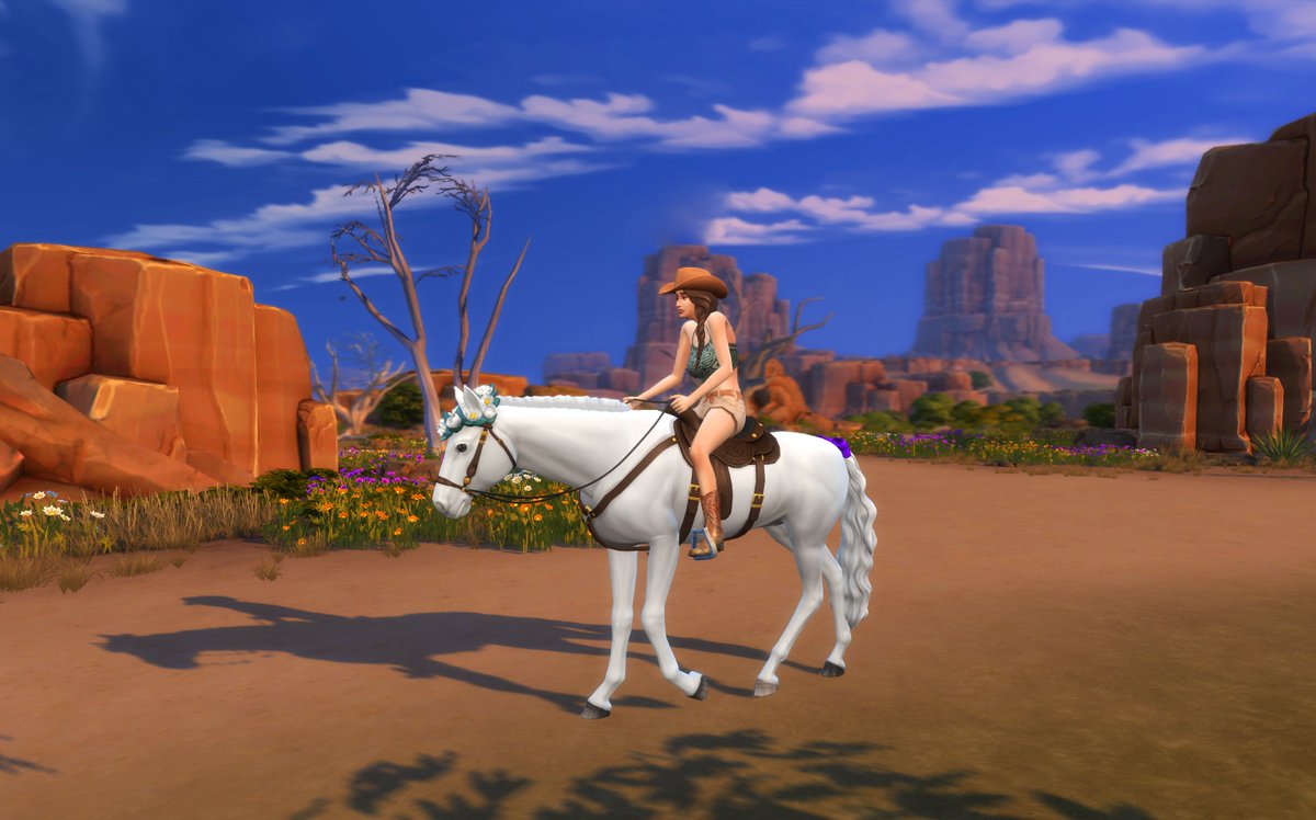 Emma Nicole → playnist tweet media