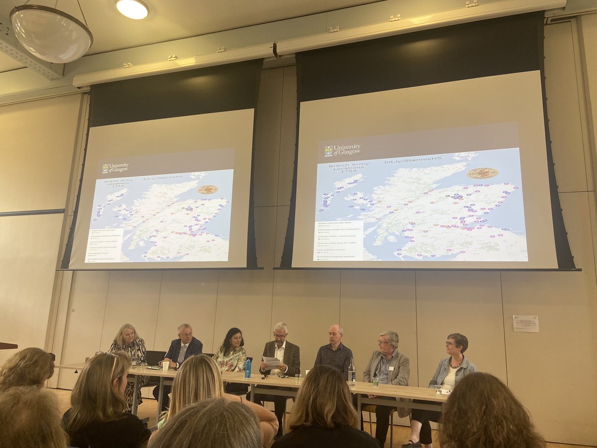 Sev_Perr1chou's tweet photo. #OutlanderConference day 2 started with a great round table with @Writer_DG @P14Murray @Gillebride @UofGlasgow Followed by a panel on the screen industry with @KathyRanks https://t.co/xQ2JtDoeO1