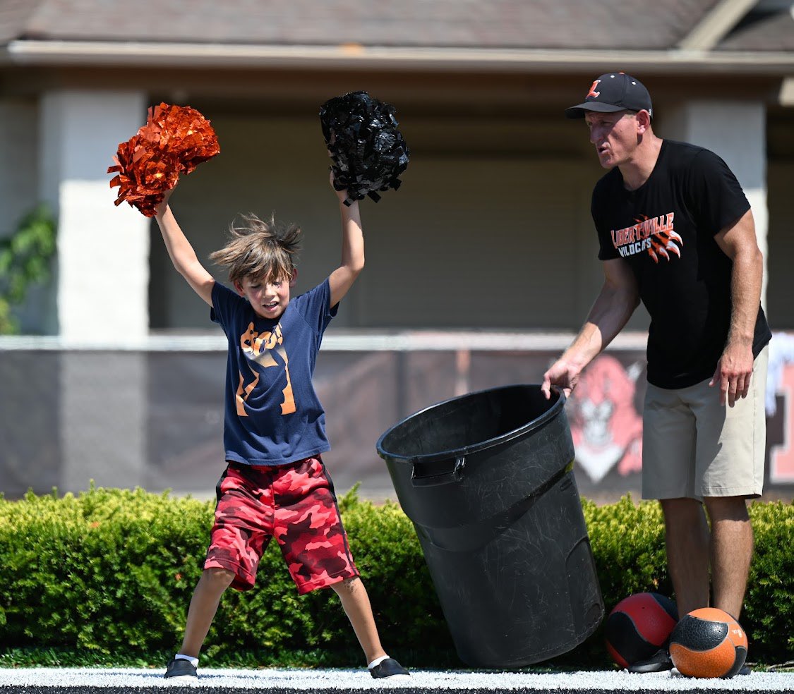 Libertyville HS Dance Program tweet media