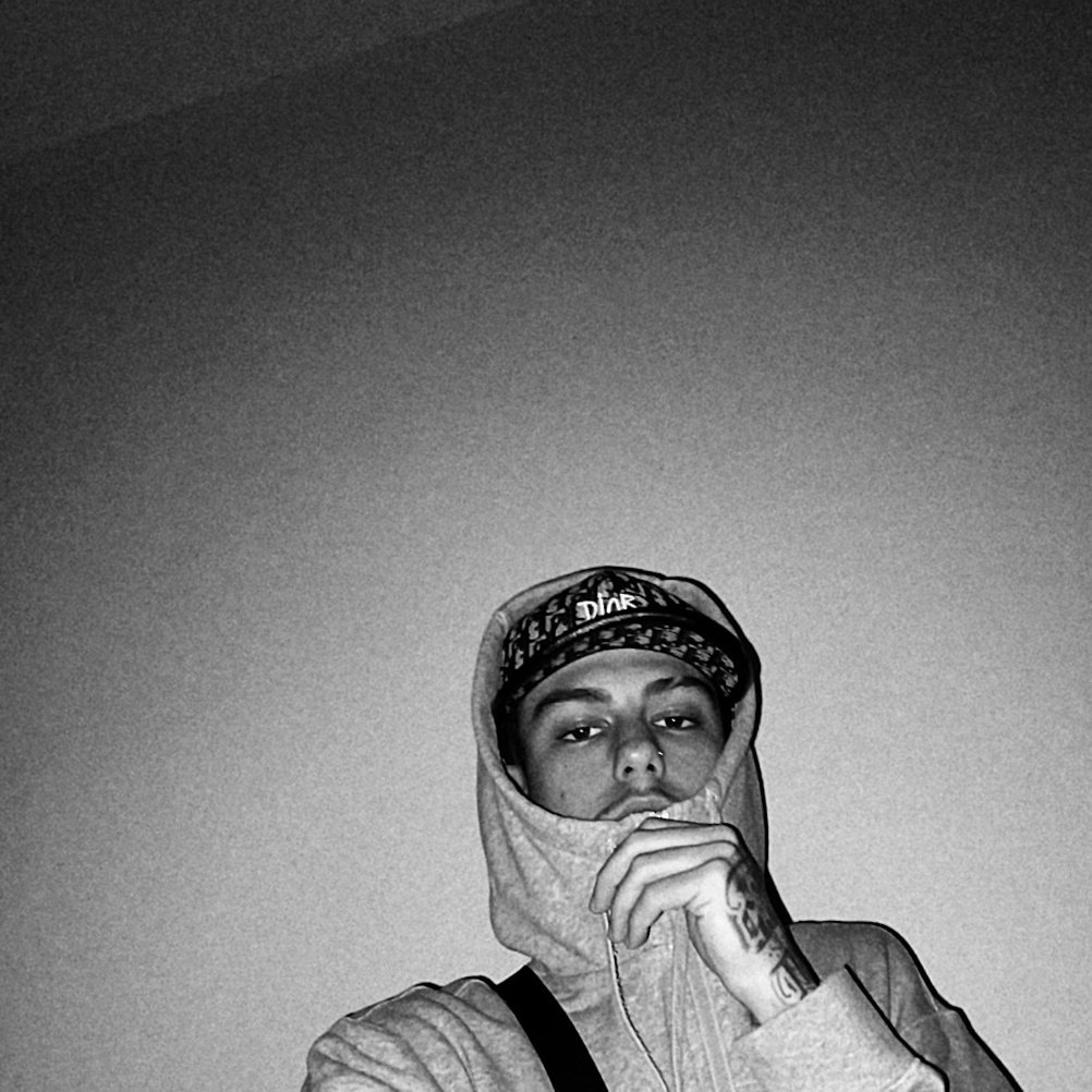 _browFf's tweet image. 