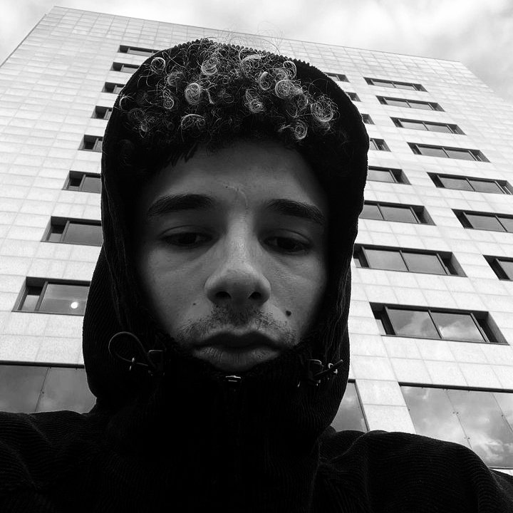 _browFf's tweet image. 