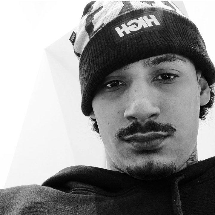 _browFf's tweet image. 