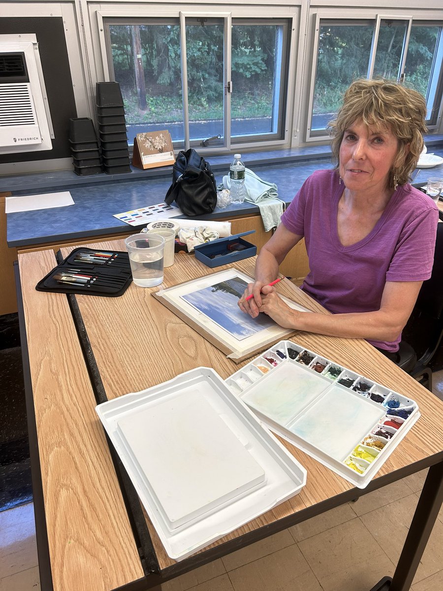 ClarkstownCLC's tweet photo. Here are some of our artists in Watercolor Open Studio! All are welcome to paint and learn! #clarkstown https://t.co/5r2geFmKdT