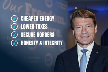 KeyworkerMan's tweet image. Vote #ReformUK in #SelbyByelection
The only party wanting to raise tax free allowance from £12,500 to £20,000 : fighting for lower taxes for working people!    
#MakeWorkPay 
#TimeForChange 
#SelbyByelection 
#VoteDaveKent