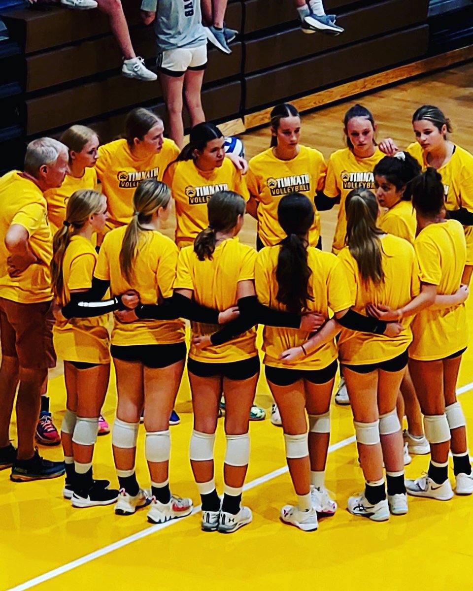 TimnathHSVB's tweet photo. ๐๐ค๐คWhat a difference one year has madeโ Timnath Lady Cubs have put so much work in the off-season and it has paid off! @wyovolleyball thanks for having us for another team camp! ๐ค๐ค๐ #wyovolleyball #teamcamp #timnathcubs #tmhsvolley #tmhs #weareone https://t.co/pMmjATnYex