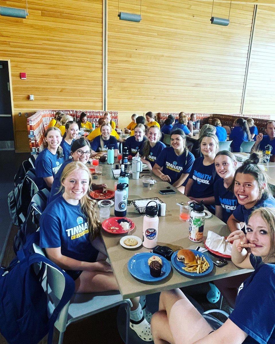 TimnathHSVB's tweet photo. ๐๐ค๐คWhat a difference one year has madeโ Timnath Lady Cubs have put so much work in the off-season and it has paid off! @wyovolleyball thanks for having us for another team camp! ๐ค๐ค๐ #wyovolleyball #teamcamp #timnathcubs #tmhsvolley #tmhs #weareone https://t.co/pMmjATnYex