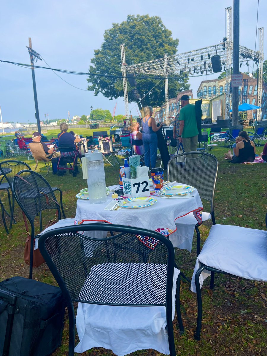 Table 72 is set, ready for dinner al fresco at @PrescottPark for @oshima_brothers tonight!! #NH #Seacoast #SummerConcerts