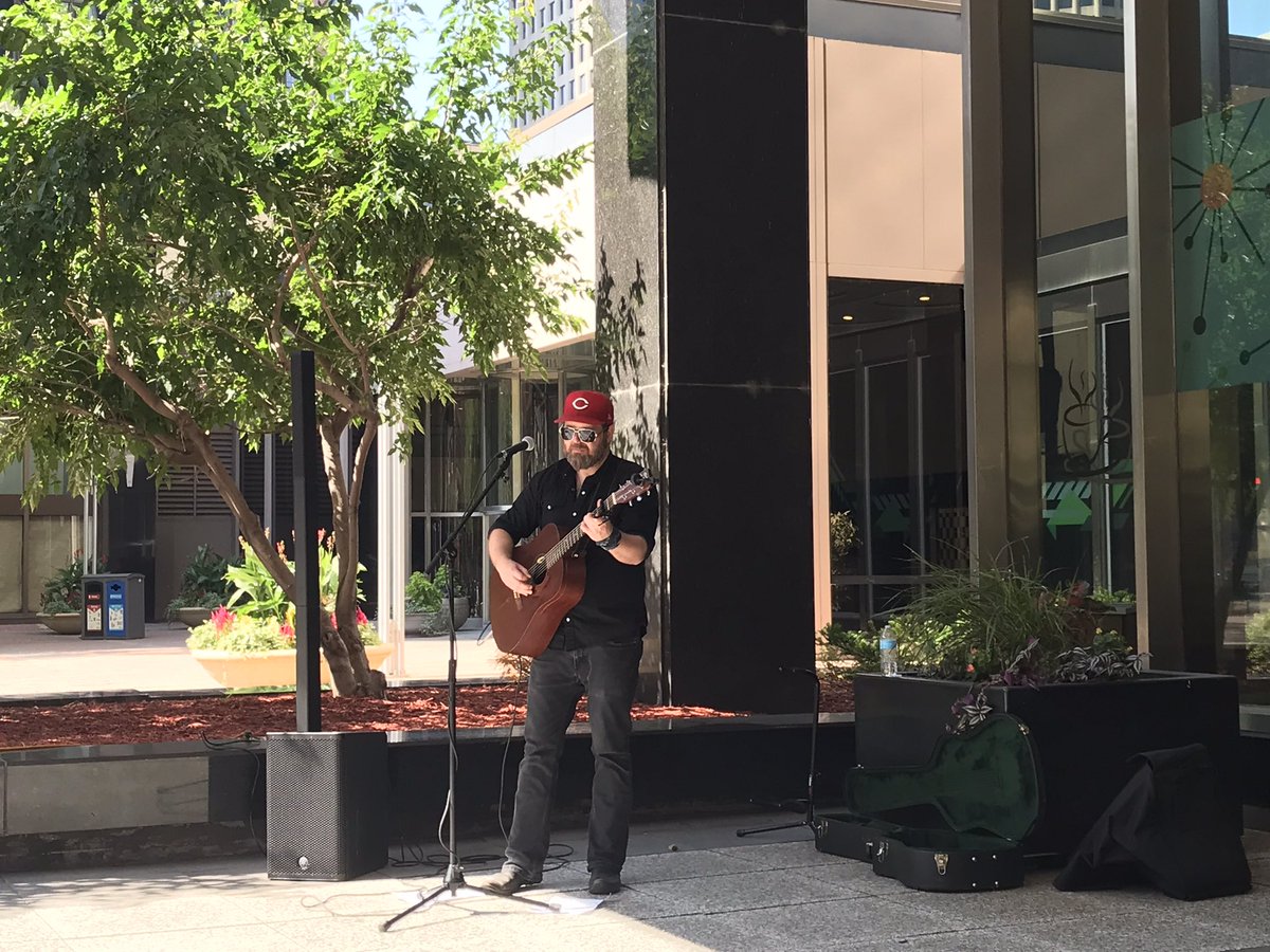 The 370 Sets summer concert series kicks off today! Summer is official <a href="/Osborn370/">Osborn370</a>. Come enjoy a drink and listen to some tunes. Open to the public! Big thanks to <a href="/StPLdowntown/">Saint Paul Downtown Alliance - #LetsGrowStPL 🏙</a> for making it happen. #saintpaul #localmusic #letsgrowstpl