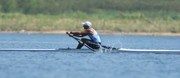 instintoamateur's tweet photo. #Remo🚣 #Mundial2023 #U23 Plovdiv🇧🇬 

En el 1er día de competencia en Bulgaria, Santino Menin📸 en #LM1x quedó 3ro en #Heat1 en 7'17"70 y avanzó al repechaje

Por 🇦🇷 también competirán Clara Galfre y Julieta González Ricciuti #LW2x y Emiliano Calderón/Santiago Deandrea en #M2x https://t.co/TkadP0aOZv