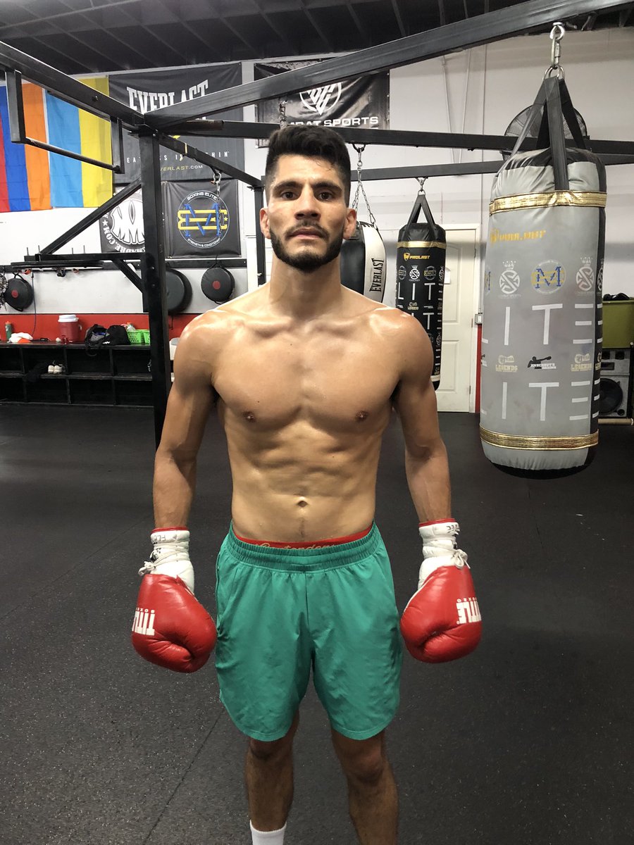 FightAction's tweet image. GEORGE @elyuyuboxing ACOSTA TRAINING CAMP NOTES conta.cc/3K47KxQ @ThompsonBoxing #boxing #boxeo #ThompsonBoxing #Fights #War #TheHurtGame @MakitaTools @fortifiber @Omegaproducts @HUSTLERCASINOLA