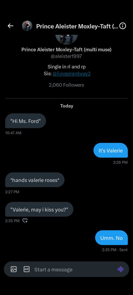 PradaRichToFame's tweet image. Be careful ladies, he does hop in messages and ask for kiss or sex. 

He needs help and thank God, he blocked me because he made me uncomfortable. 

If y'all want to know of his @, it's on my screenshot.