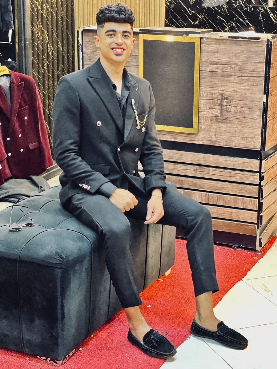 feky22's tweet photo. 🤴 https://t.co/FSgTNJ9W1Z