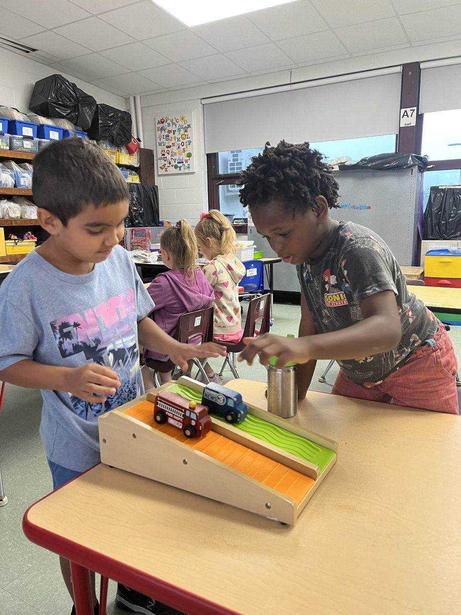 DanielleKall's tweet photo. Summer STREAM: week #2 — These Superstars⭐️ had a great day learning about exercise &amp; healthy choices. They ended the day working with friends &amp; building relationships. Thank You @UnitedWayCJ for this fun program! @JamesburgPublic @Readinggirl73 @LynnZinser_5 @JenVanderburg https://t.co/hRVJtvPvwm