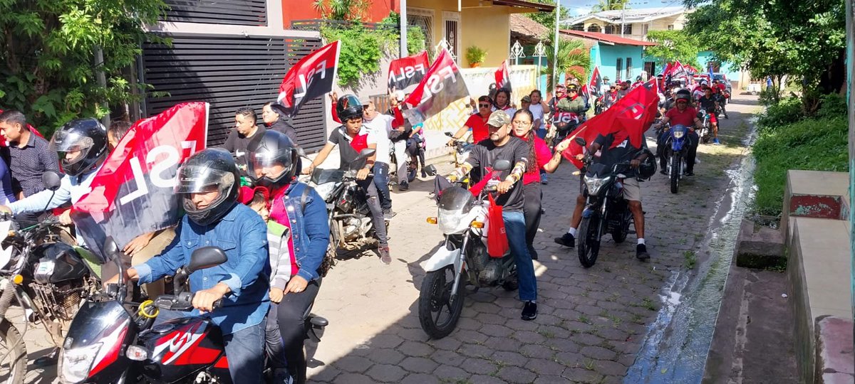 db_nicaragua's tweet photo. 1/4 #44VivalaRevolucion | ❤️🖤✌️#Diria// Alegre caminata en celebración al 44/19 del triunfo de la revolución popular sandinista celebrando con mucha algarabía el las principales calles del municipio, con gran participación de la juventud sandinista❤️🖤✌️ https://t.co/X4BmhlR7L8