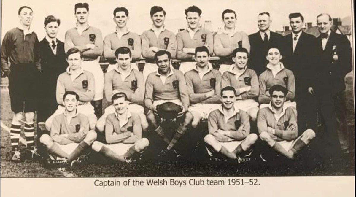 Congratulations to one of the most iconic BGC Wales ex rugby players Billy Boston. Such an amazing story! 478 tries in 487 matches for @WiganWarriorsRL - a true legend! He captained the Welsh Boys Clubs team in the 1950-1951 season.