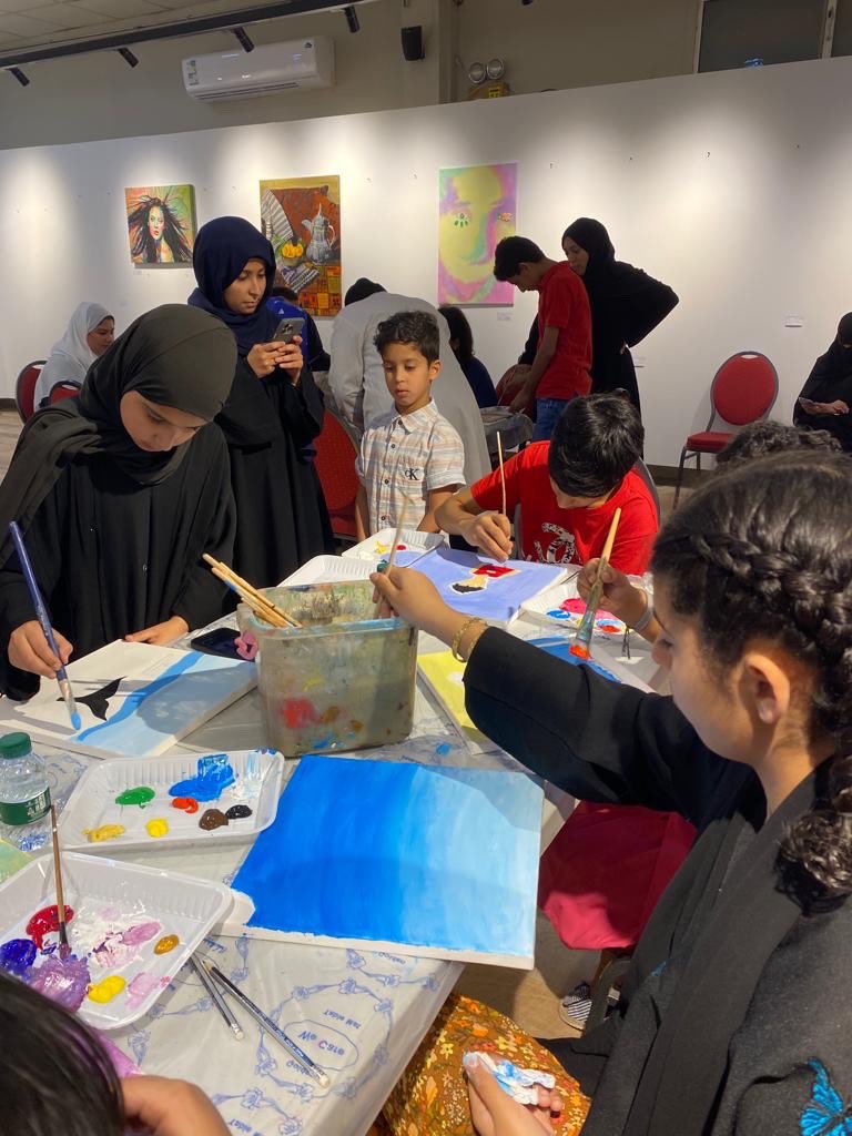 مشرفات: ورشة «الرسم الحر» أبرزت الروح العفوية للأطفال

سوزان الرمضان - تصوير: حسن الخلف - #الدمام

- <a href="/suzradi/">سوزان الرمضان</a>
- <a href="/hassanalkhalaf2/">حسن الخلف</a> jehat.net/?act=artc&id=1…
