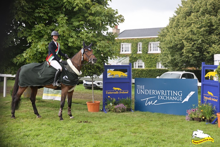 ShowjumpingIreland tweet media