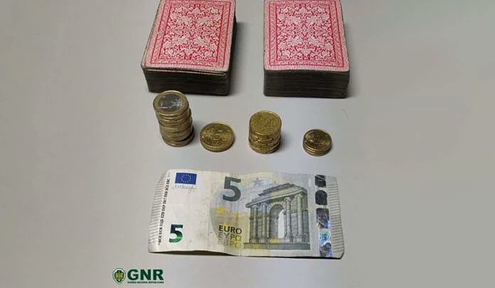 Parabéns a todos os envolvidos. O país está agora mais seguro.