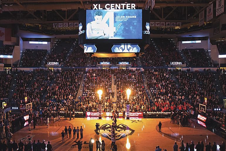 After having a great conversation with @GenoAjustsayin and @jamelle33, I am very blessed to say that I have recieved an offer from Uconn!! Thank you to the coaching staff for believing in me!❤️💙 #gohuskies🐾 #bigeast #godsplan #allglorytogod