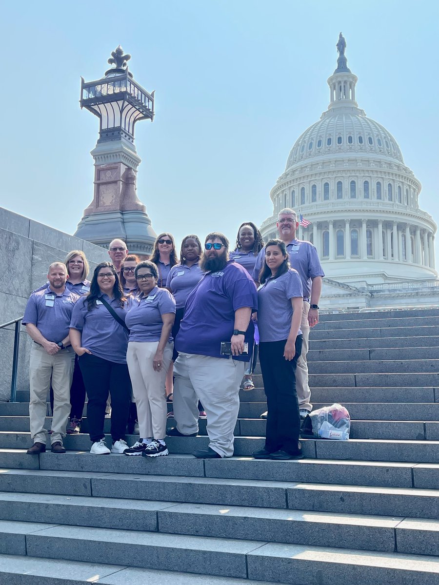 UMHB_COE's tweet photo. #UMHBCOE had a very exciting day visiting @WhiteHouse, @JudgeCarter's office &amp; the United States Capitol building. A BIG shoutout to Rep. John Carter's office staff for providing a day full of experiences. We are thankful to you! https://t.co/3xo5SgFPHS