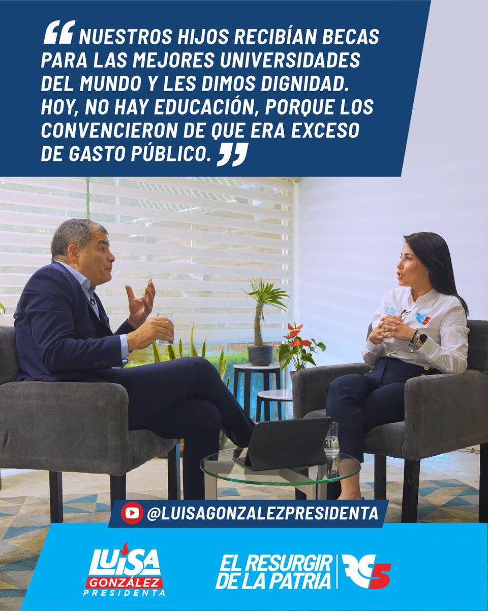 Mashipresidente's tweet photo. Se logró reducir drásticamente la pobreza y la desigualdad en nuestro país. Miles de ecuatorianos accedieron a educación de calidad, disfrutaron de atención médica gratuita y obtuvieron un techo seguro sobre sus cabezas.

#VolveremosASerPatria 💪🏻🇪🇨

@LuisaGonzalezEc @MashiRafael https://t.co/CrsqTT5c4J