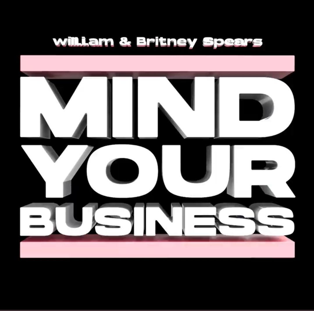 Br33tGasoline's tweet photo. Melhor como capa do que a outra 

#MINDyourBUSINESS 
#BritneyIsComing 
#BritneyIsBack https://t.co/TTIGU9LDwK