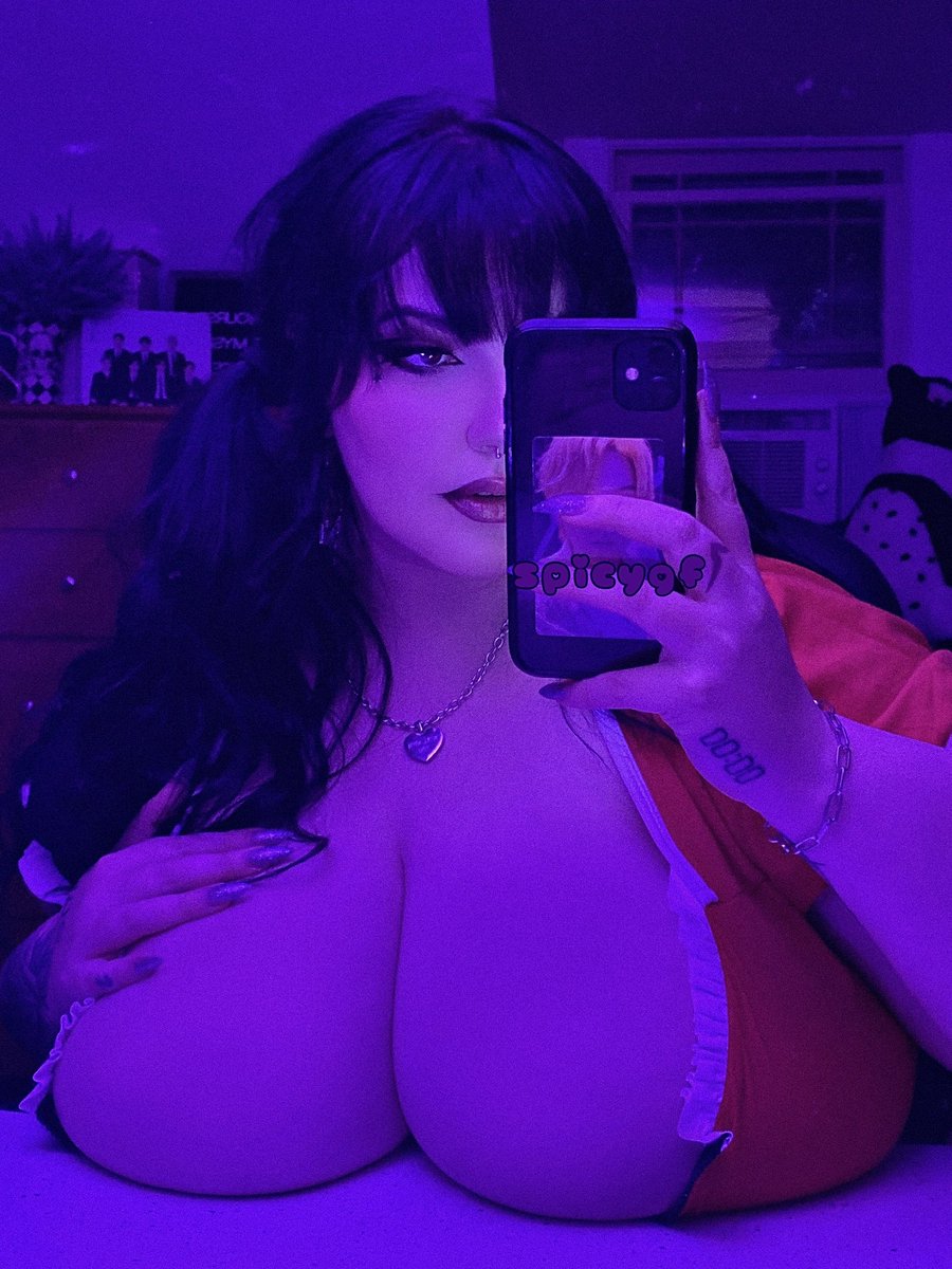 irlbigtittygf's tweet image. who’s your mommy